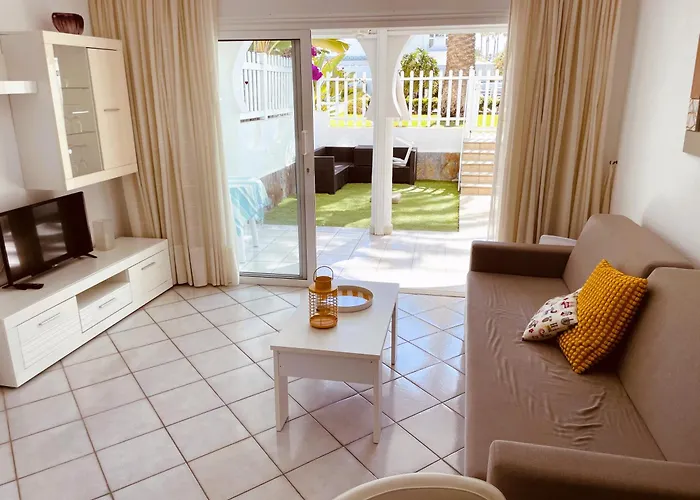 בית נופש Monte Golf פלאייה דל אינגלז